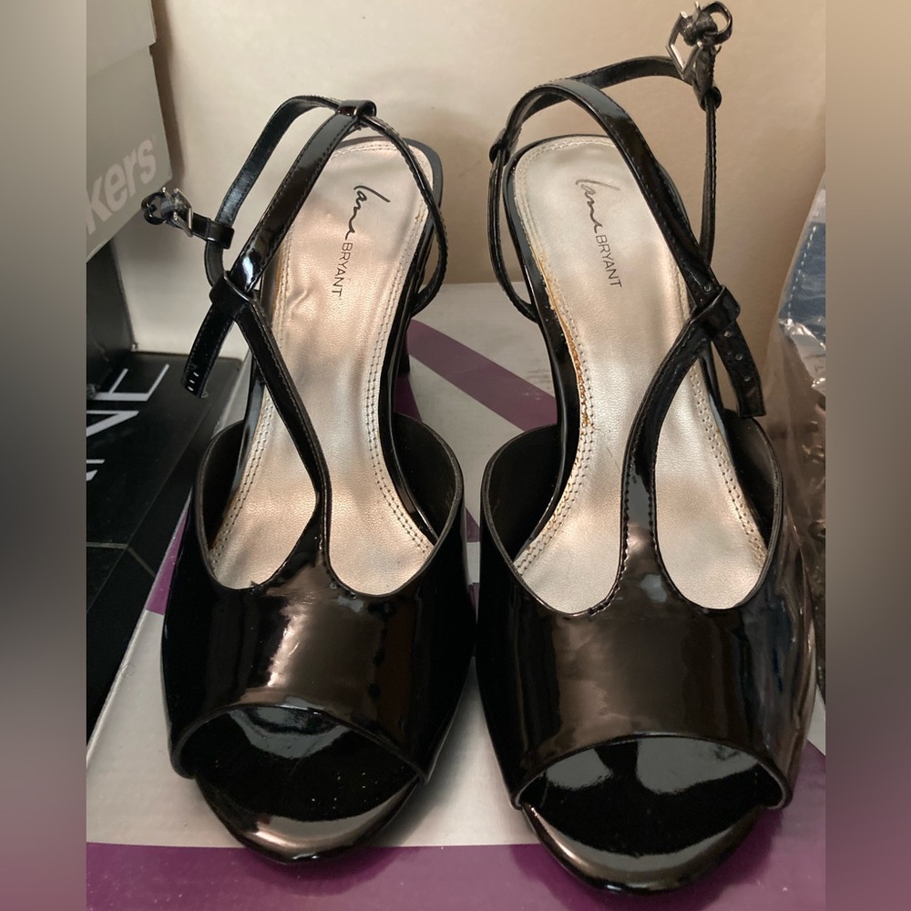 Peep toe t strap stiletto pumps wide width